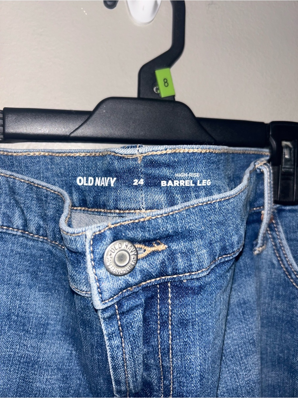 Old Navy Jeans - medium blue high rise barrel leg - Picture 6 of 11